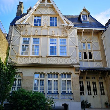 Bed and Breakfast Les Visages Des Tournelles Reims Exterior foto